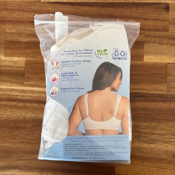 Playtex 18 HOUR® Ultimate Shoulder Comfort bra. SIZE 44 C. NEW - Picture 2 of 9